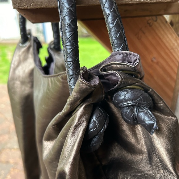 Nordstrom tote gold/bronze tone weave handles length 16.5” - Picture 2 of 3